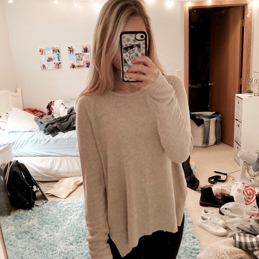Long sleeve oatmeal top